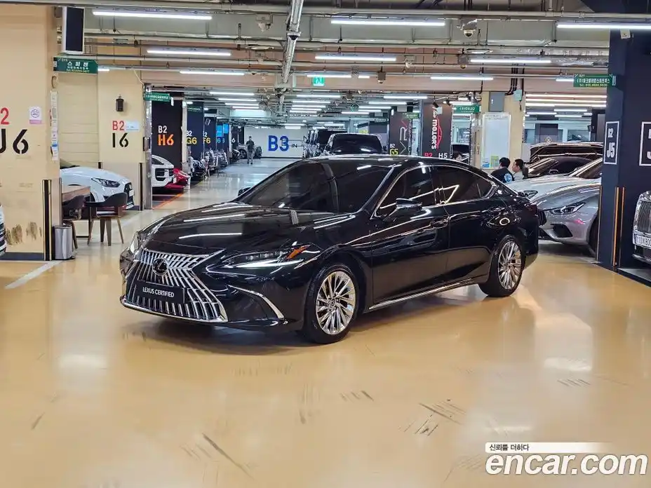 Lexus ES 2026 2.5 Вариатор в Москве № 214754, фото 1