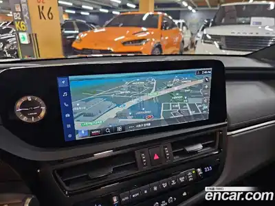 Lexus ES 2026 2.5 Вариатор в Москве № 214754, миниатюра 12