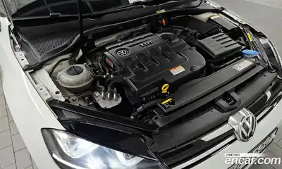 Volkswagen Golf 2014 2.0 Автомат в Москве № 215210, миниатюра 5