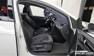 Volkswagen Golf 2014 2.0 Автомат в Москве № 215210, миниатюра 6