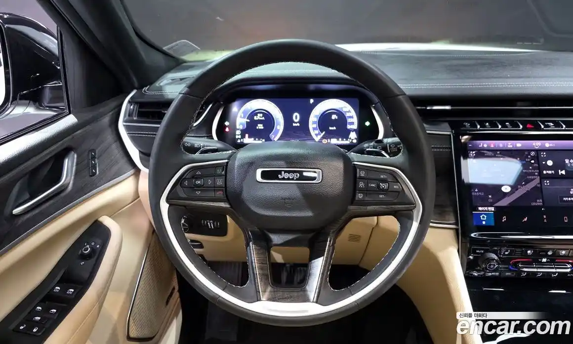 Jeep Cherokee 2023 3.6 Автомат в Москве № 215446, фото 11