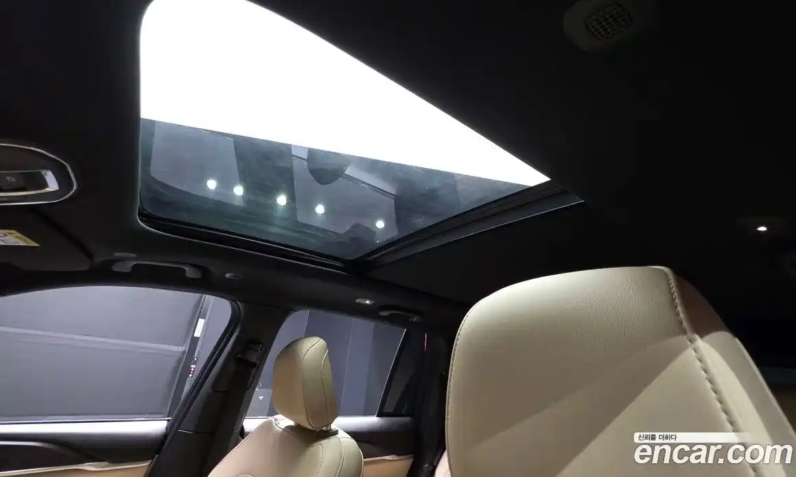 Jeep Cherokee 2023 3.6 Автомат в Москве № 215446, фото 16