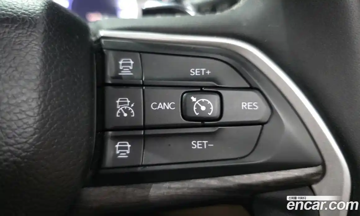 Jeep Cherokee 2023 3.6 Автомат в Москве № 215446, фото 5