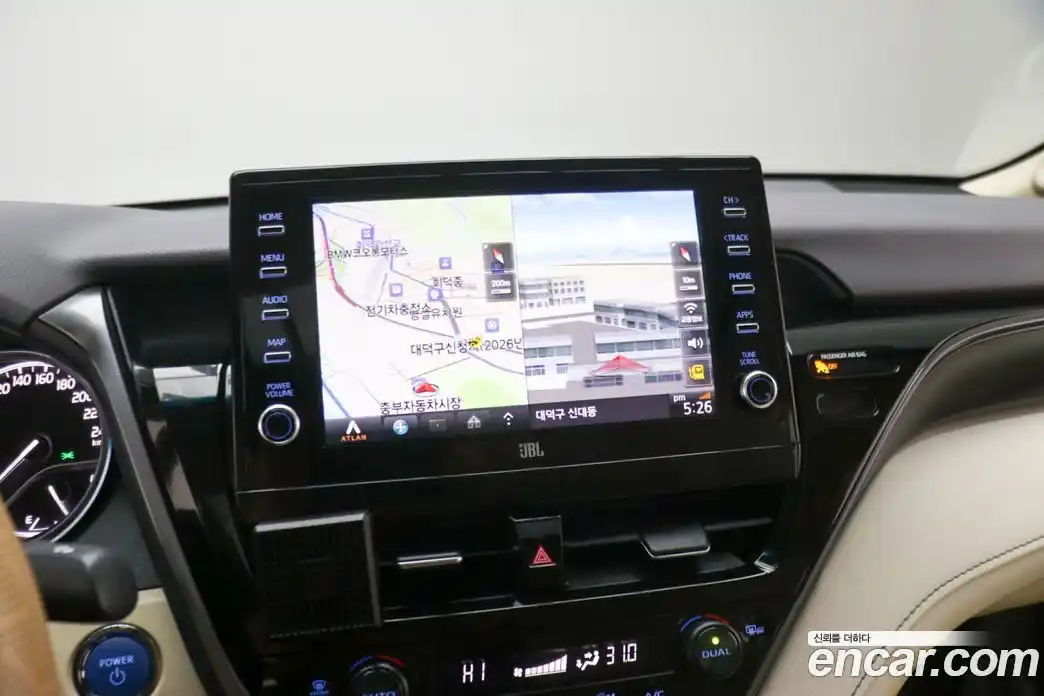 Toyota Camry 2023 2.5 Автомат в Москве № 215653, фото 15