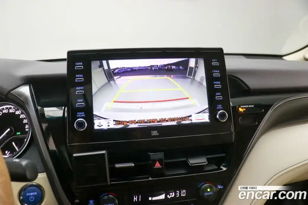 Toyota Camry 2023 2.5 Автомат в Москве № 215653, фото 16