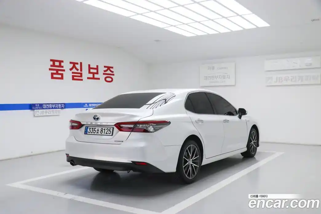 Toyota Camry 2023 2.5 Автомат в Москве № 215653, фото 4