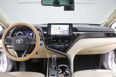 Toyota Camry 2023 2.5 Автомат в Москве № 215653, миниатюра 7