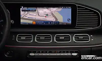 Mercedes-Benz GLE-Class 2024 2.0 Автомат в Москве № 216640, миниатюра 4