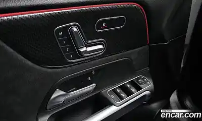 Mercedes-Benz GLB-Class 2020 2.0 Автомат в Москве № 224514, миниатюра 7