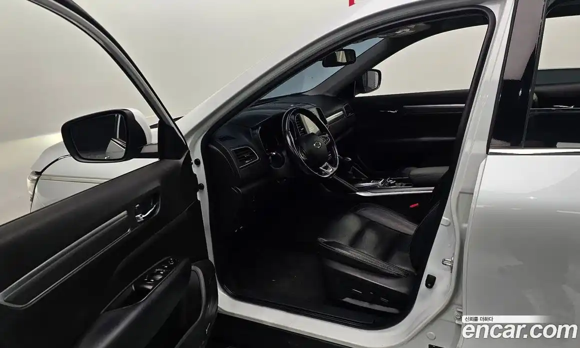 Renault QM6 2018 2.0 Автомат в Москве № 225909, фото 13