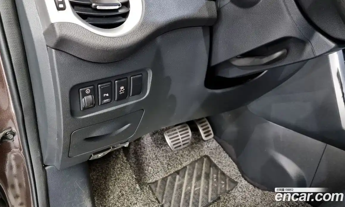 Renault QM5 2014 2.0 Автомат в Москве № 227118, фото 15