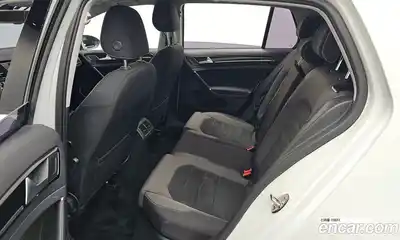 Volkswagen Golf 2015 1.6 Автомат в Москве № 227786, миниатюра 12