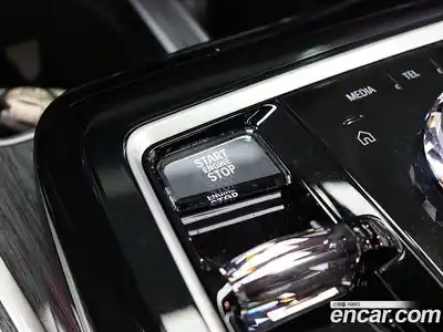 BMW 7-Series 2024 3.0 Автомат в Москве № 228117, миниатюра 5