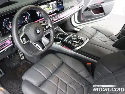BMW 7-Series 2024 3.0 Автомат в Москве № 228117, миниатюра 10