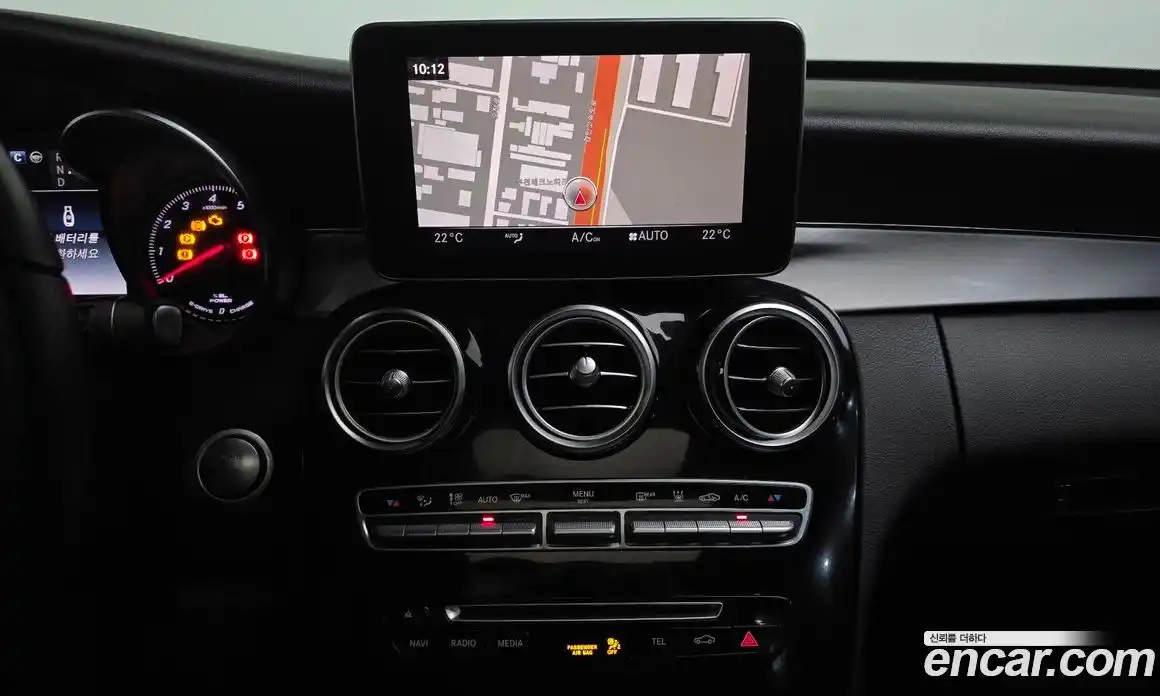 Mercedes-Benz C-Class 2018 2.0 Автомат в Москве № 229614, фото 14