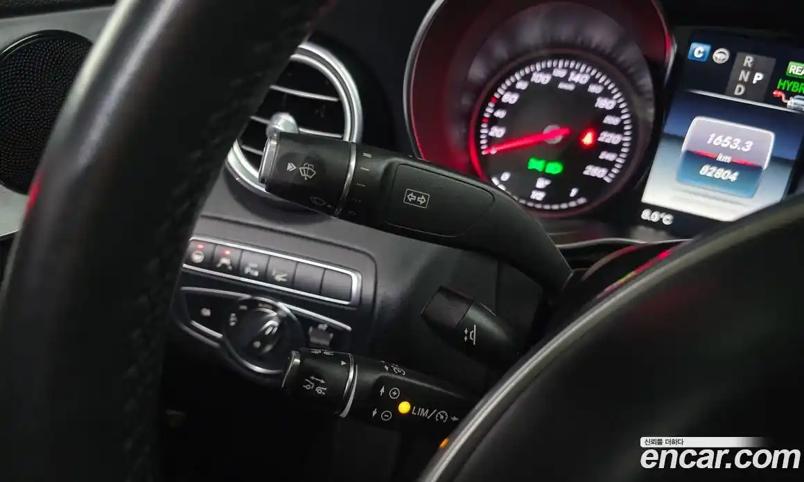 Mercedes-Benz C-Class 2018 2.0 Автомат в Москве № 229614, фото 19