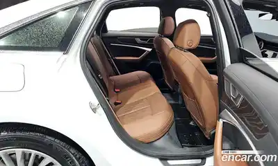 Audi A6 2021 2.0 Автомат в Москве № 229903, миниатюра 12