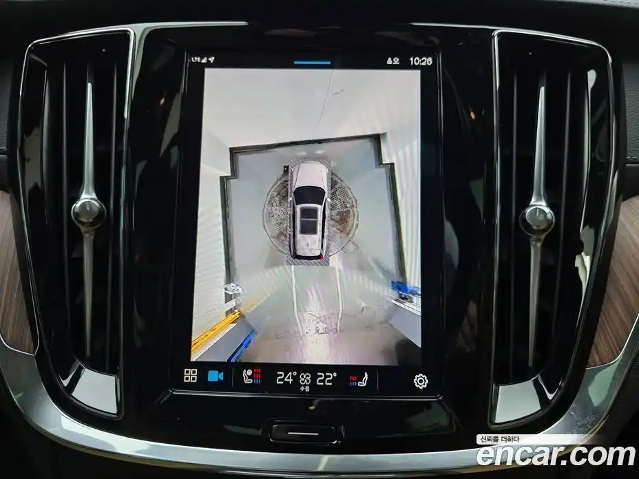 Volvo V60 2025 2.0 Автомат в Москве № 230740, фото 14