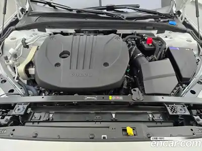 Volvo V60 2025 2.0 Автомат в Москве № 230740, миниатюра 6