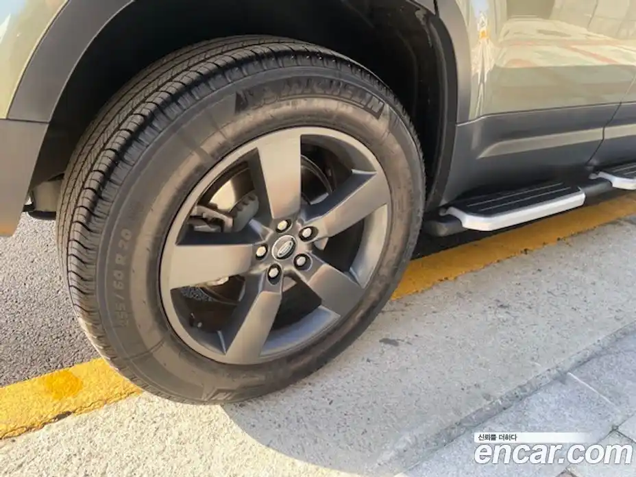 Land Rover Defender 2023 3.0 Автомат в Москве № 231124, фото 8