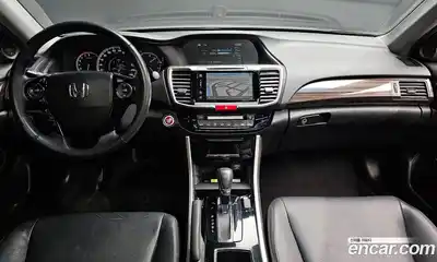 Honda Accord 2017 2.4 Автомат в Москве № 232880, миниатюра 7