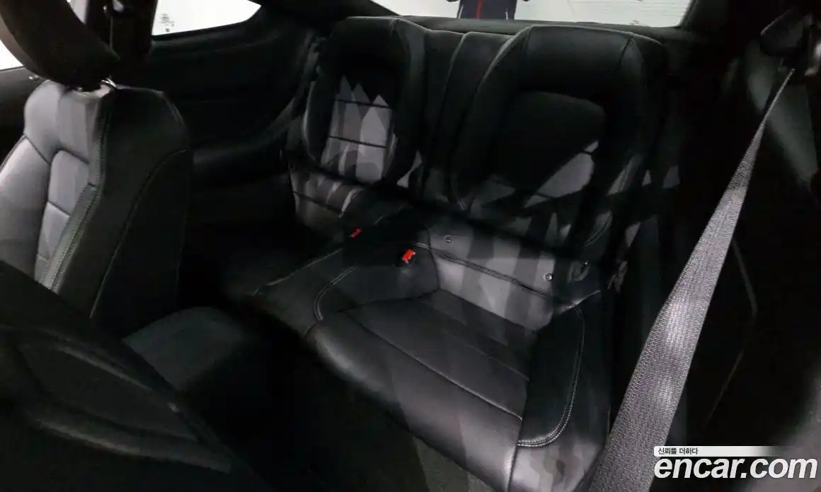 Ford Mustang 2017 2.3 Автомат в Москве № 233079, фото 12