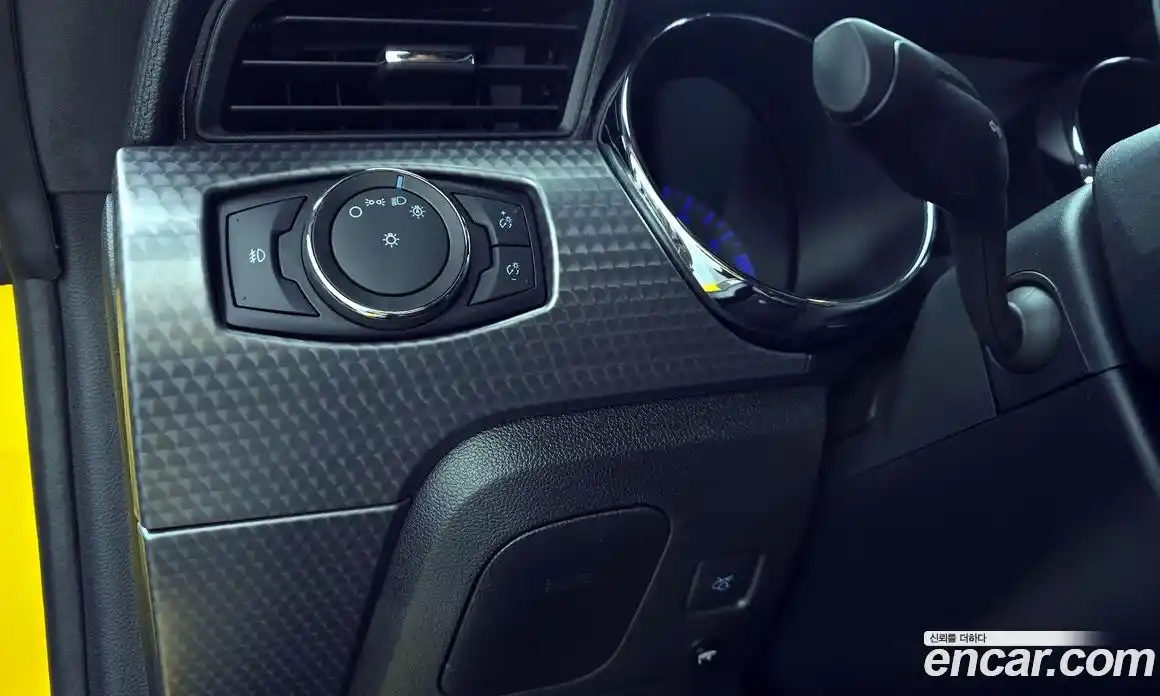 Ford Mustang 2017 2.3 Автомат в Москве № 233079, фото 18