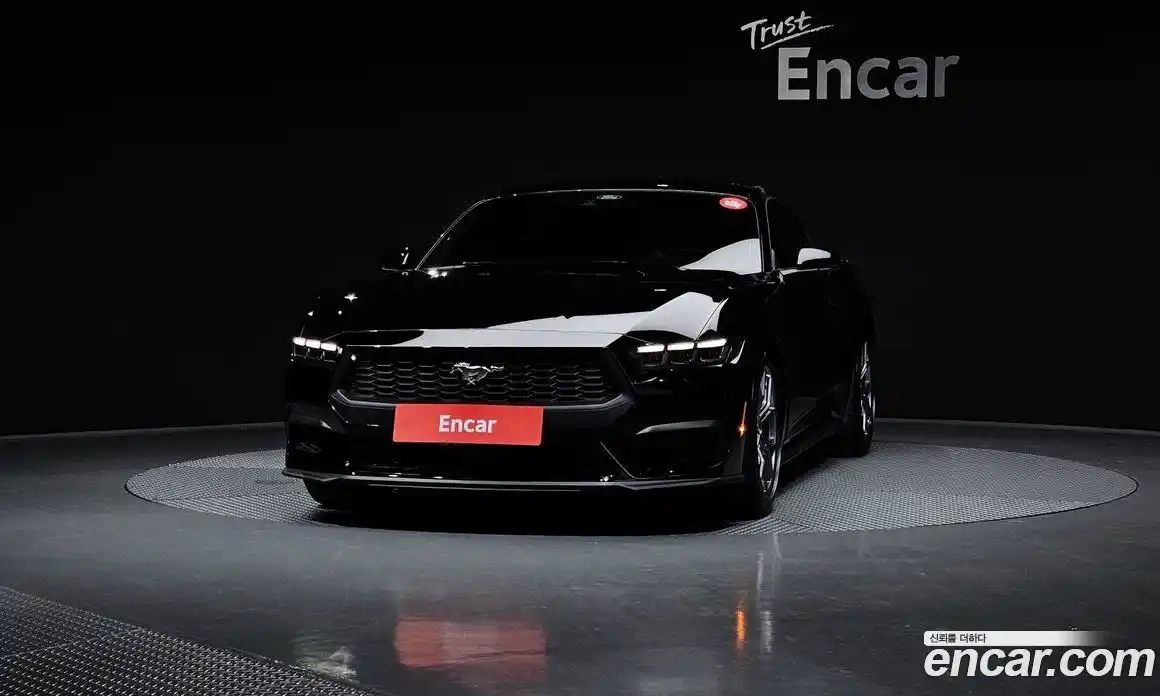 Ford Mustang 2024 2.3 Автомат в Москве № 233171, фото 1