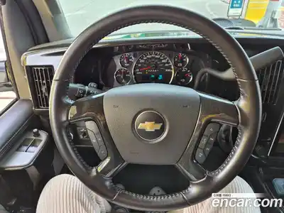 Chevrolet Express Van 2016 6.0 Автомат в Москве № 235516, миниатюра 11