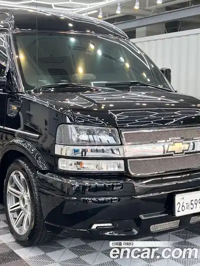 Chevrolet Express Van 2016 6.0 Автомат в Москве № 235516, миниатюра 2
