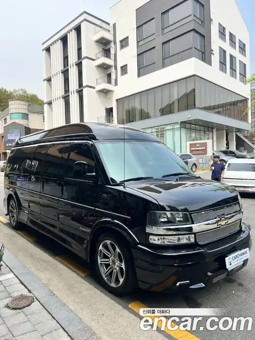 Chevrolet Express Van 2016 6.0 Автомат в Москве № 235516, фото 3