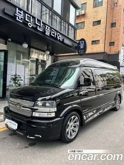 Chevrolet Express Van 2016 6.0 Автомат в Москве № 235516, миниатюра 4