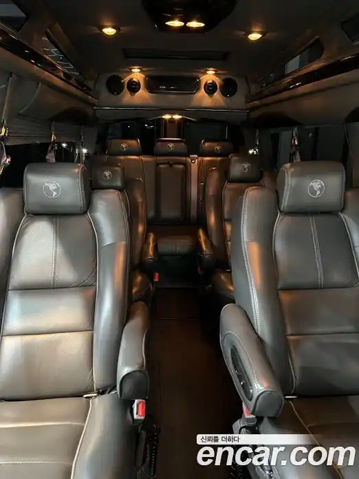 Chevrolet Express Van 2016 6.0 Автомат в Москве № 235516, фото 8