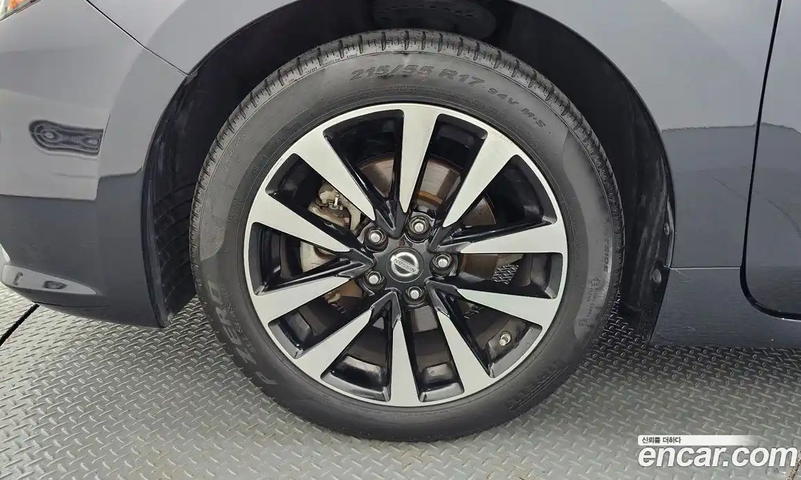 Nissan Altima 2018 2.5 Автомат в Москве № 242832, фото 16