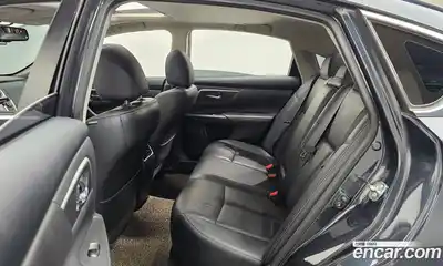 Nissan Altima 2018 2.5 Автомат в Москве № 242832, миниатюра 7