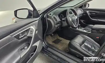 Nissan Altima 2018 2.5 Автомат в Москве № 242832, миниатюра 9