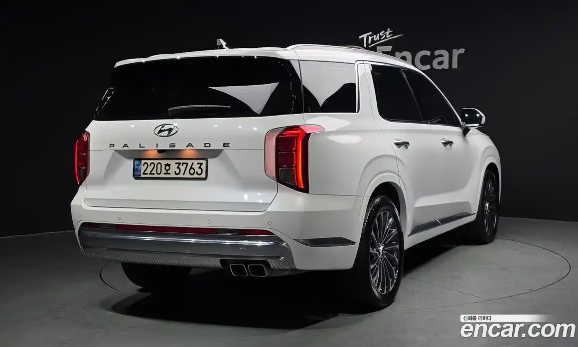 Hyundai Palisade 2023 3.8 Автомат в Москве № 2451, фото 7