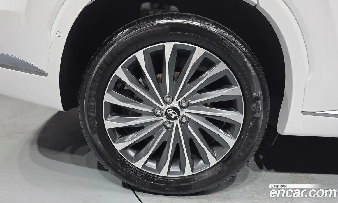 Hyundai Palisade 2023 3.8 Автомат в Москве № 2451, фото 8