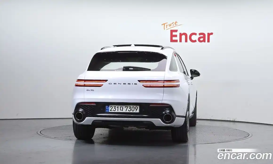 Genesis GV70 2023 2.5 Автомат в Москве № 24639, фото 12