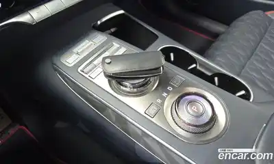 Genesis GV70 2023 2.5 Автомат в Москве № 24639, миниатюра 6