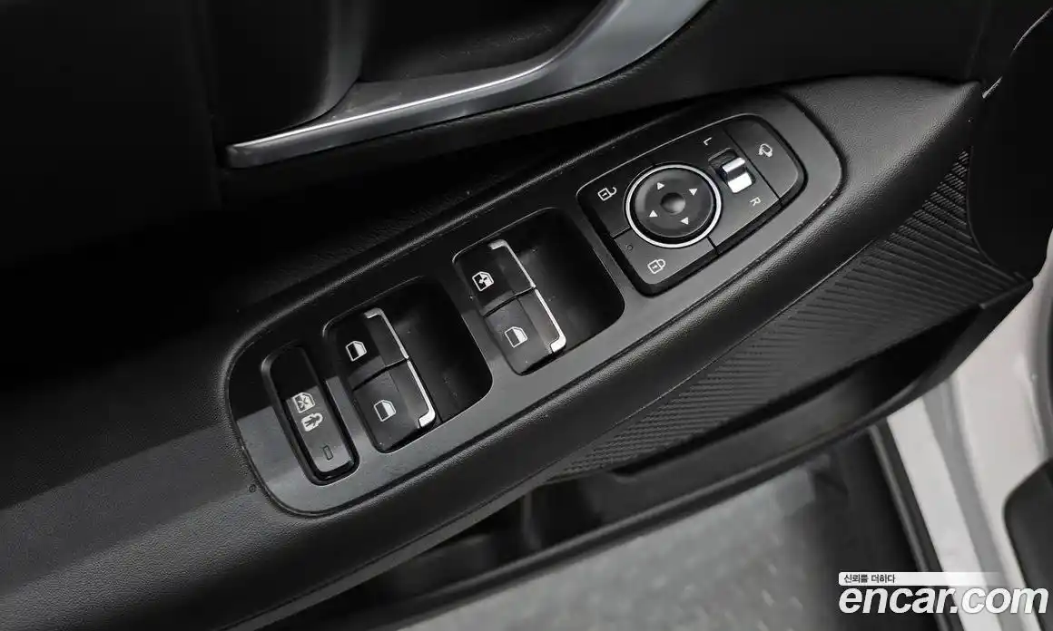 Hyundai Sonata 2022 2.0 Автомат в Москве № 247485, фото 15