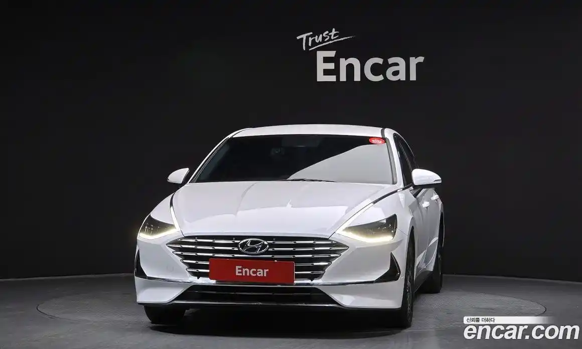 Hyundai Sonata 2022 2.0 Автомат в Москве № 247485, фото 19