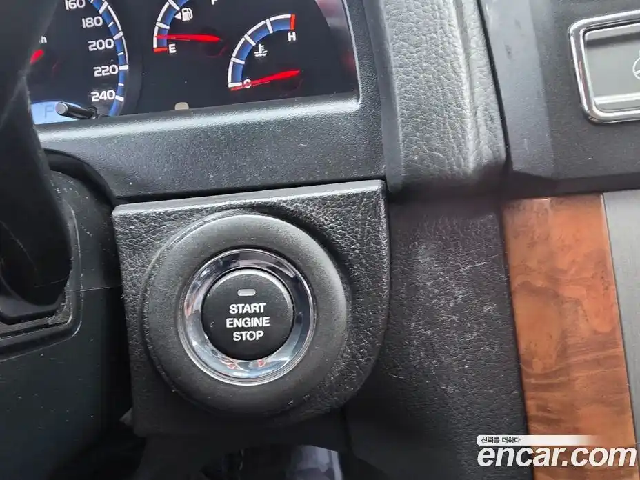 SsangYong Rexton 2017 2.2 Автомат в Москве № 24939, фото 17