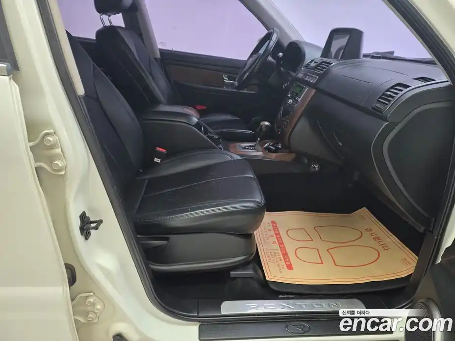 SsangYong Rexton 2017 2.2 Автомат в Москве № 24939, фото 7