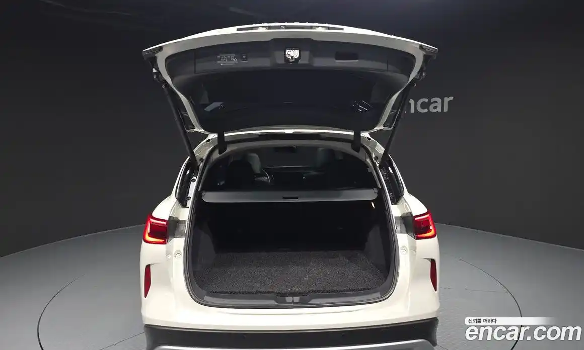 Infiniti QX50 2019 2.0 Автомат в Москве № 249573, фото 17