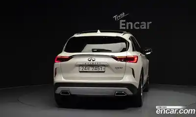 Infiniti QX50 2019 2.0 Автомат в Москве № 249573, миниатюра 3