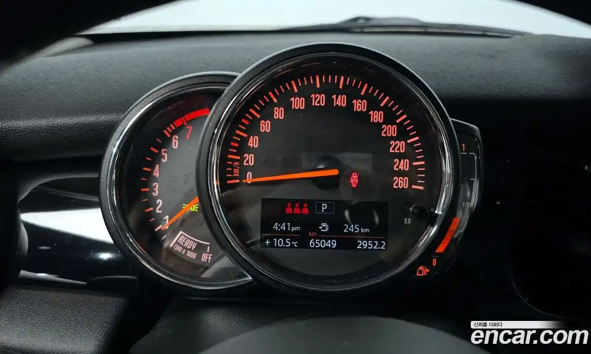 Mini Cooper 2023 1.5 Автомат в Москве № 253330, фото 2