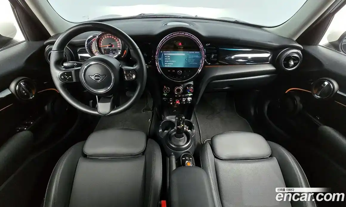 Mini Cooper 2023 1.5 Автомат в Москве № 253330, фото 10