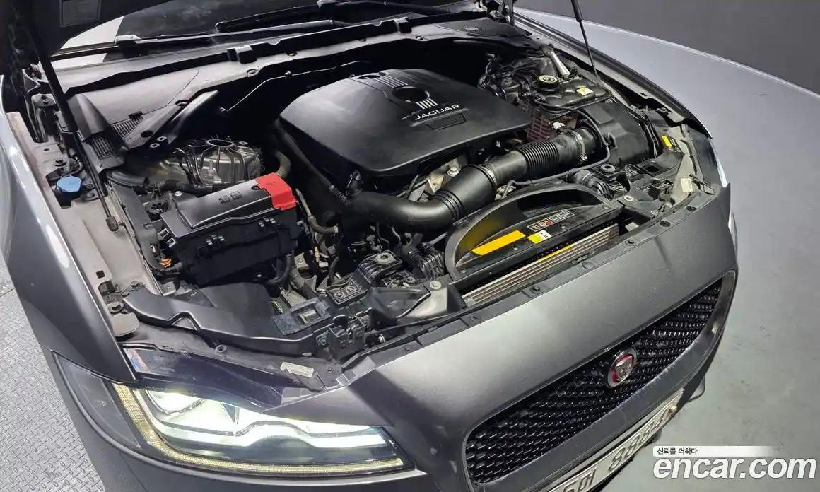 Jaguar XF 2017 2.0 Автомат в Москве № 256074, фото 6