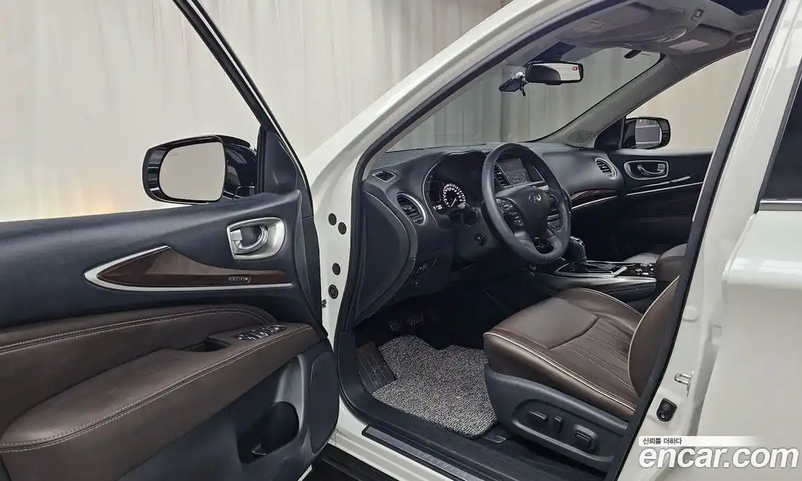 Infiniti QX60 2017 3.5 Автомат в Москве № 256121, фото 5